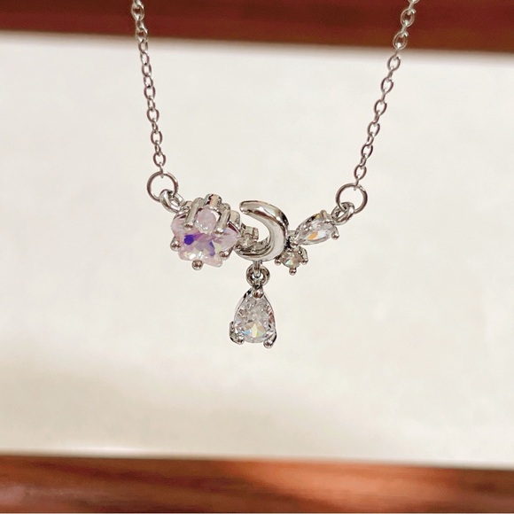 ✨ moon & pink star with dangle stone necklace - Picture 4 of 13